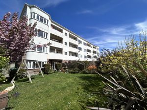 Photo 1- click for photo gallery